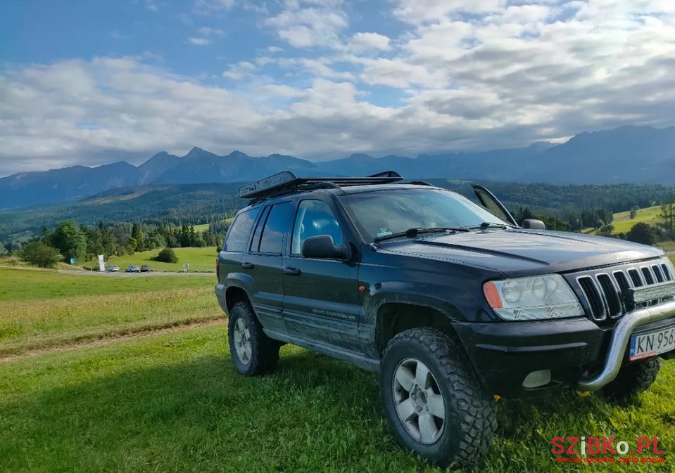 2002' Jeep Grand Cherokee photo #3