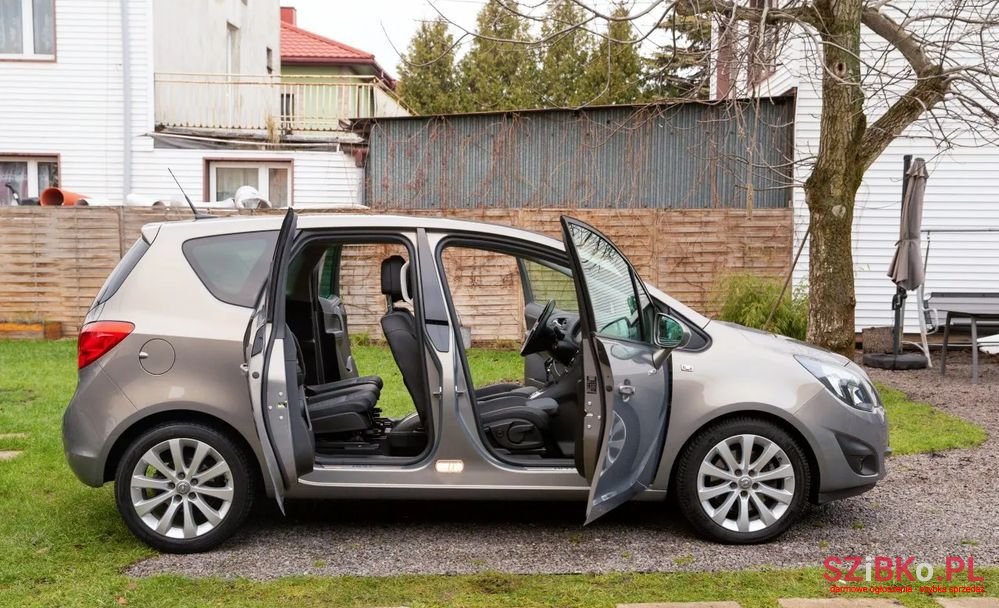 2010' Opel Meriva 1.4 Innovation photo #5