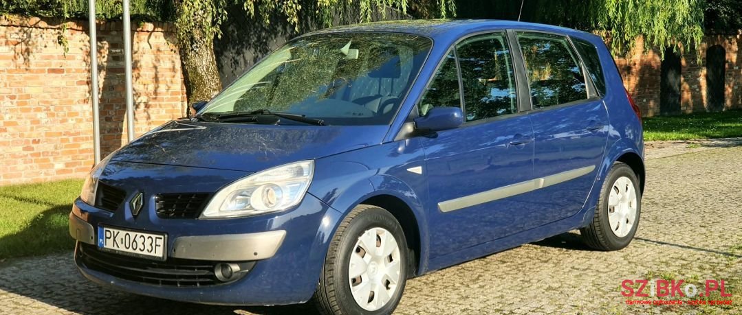 2007' Renault Scenic photo #5