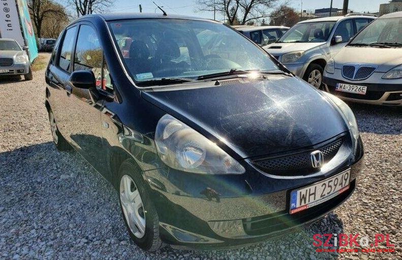 2006' Honda Jazz photo #1