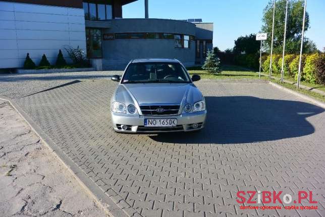 2005' Kia Magentis photo #1