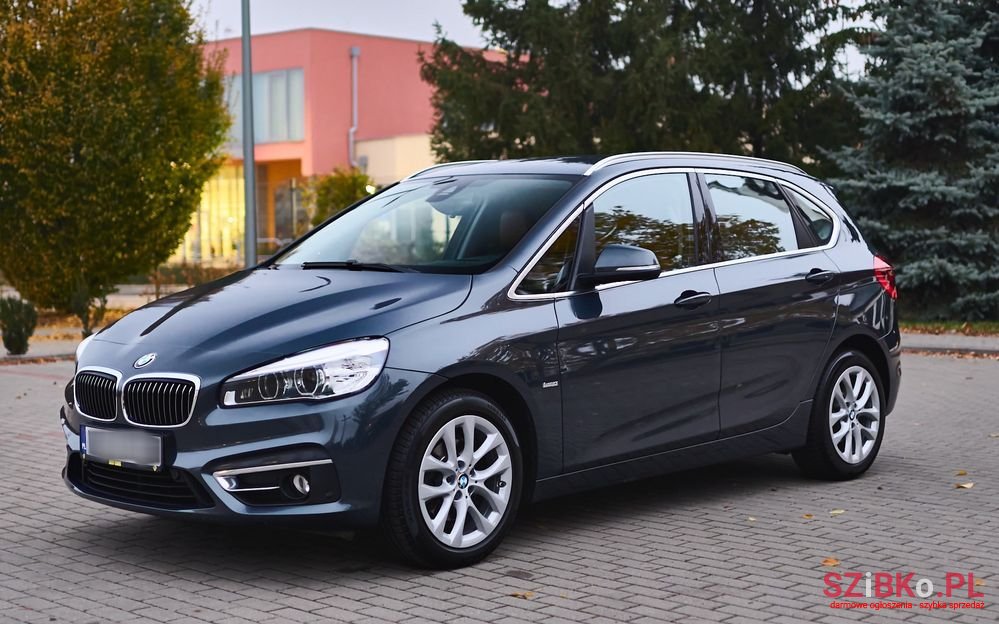 2016' BMW 2 Series 218D photo #6