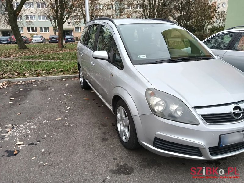 2006' Opel Zafira 1.6 Elegance photo #2