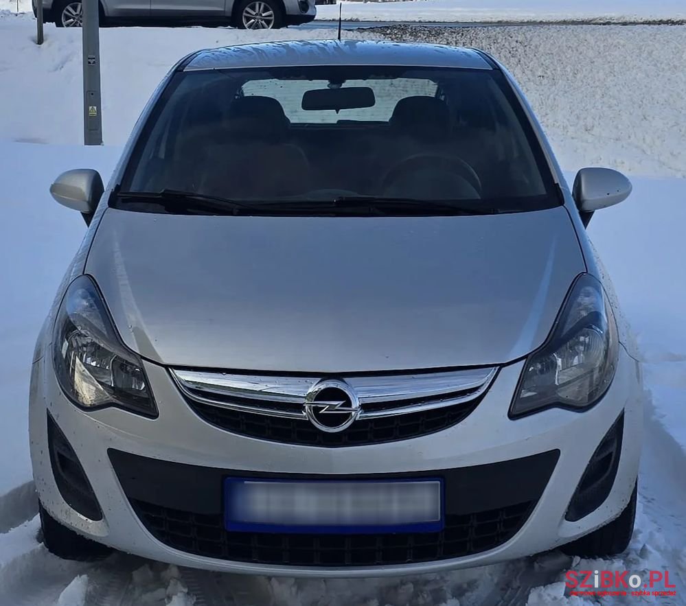 2014' Opel Corsa photo #1