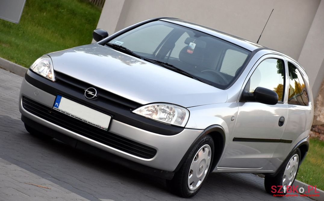 2001' Opel Corsa Comfort photo #1