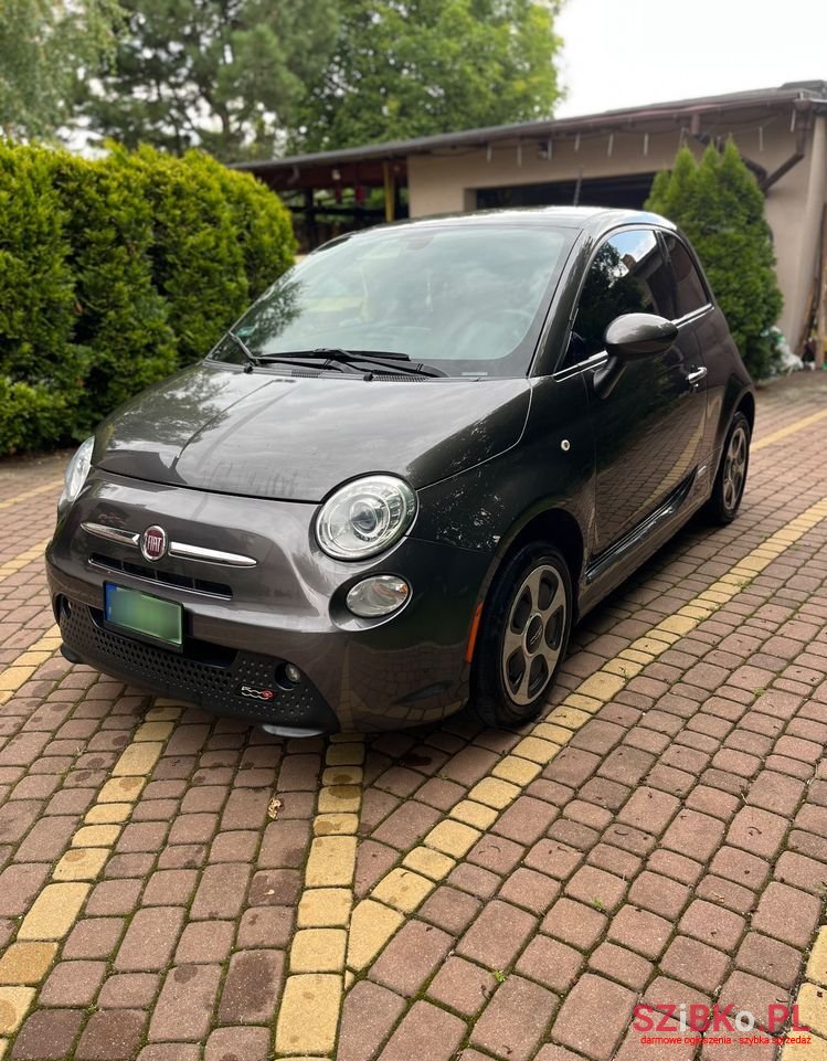 2017' Fiat 500 500E photo #2