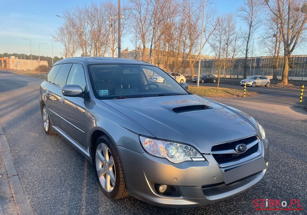 2008' Subaru Legacy photo #2