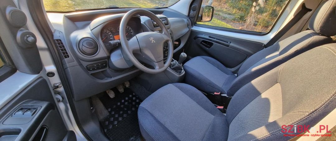 2008' Peugeot Bipper photo #5