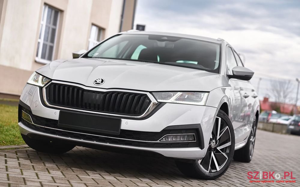 2020' Skoda Octavia 2.0 Tdi Style Dsg photo #5