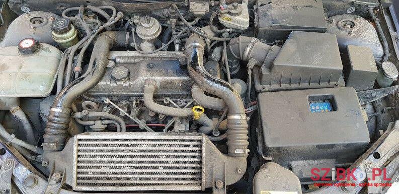 1999' Ford Focus photo #4