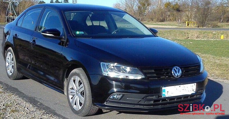 2016' Volkswagen Jetta photo #1