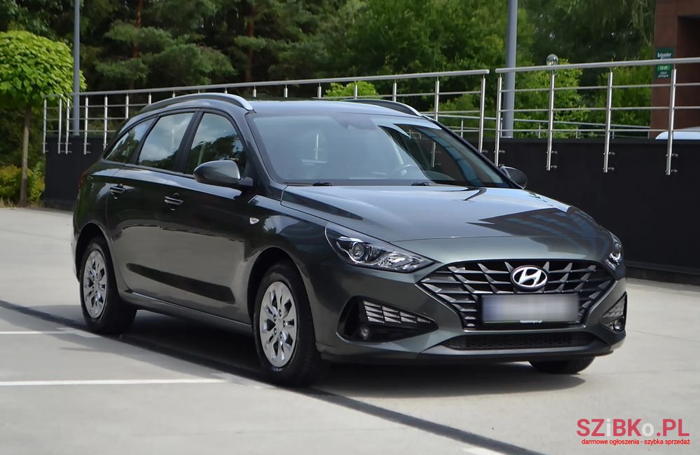 2022' Hyundai i30 1.5 Dpi Modern photo #3