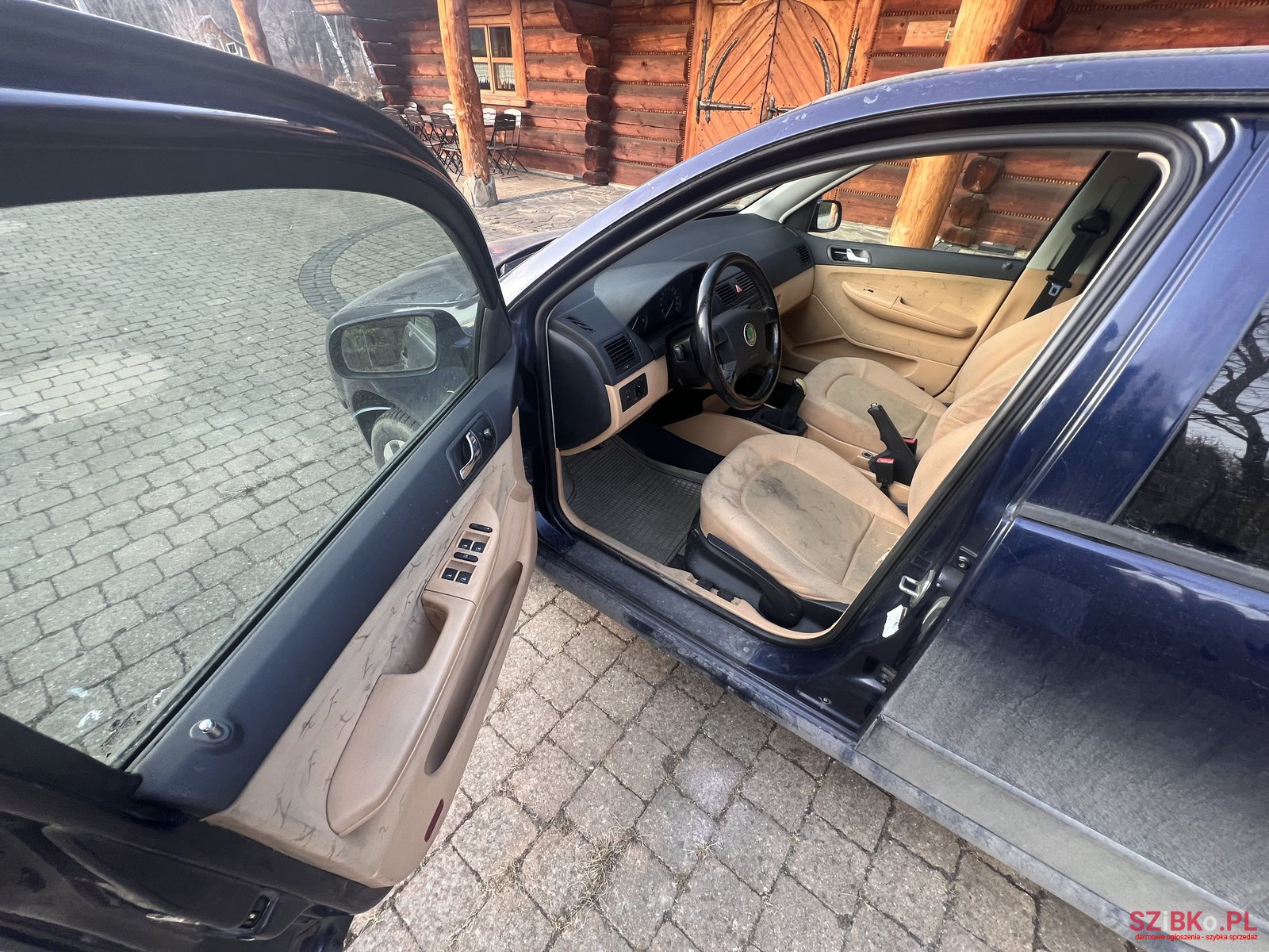 2001' Skoda Fabia photo #3