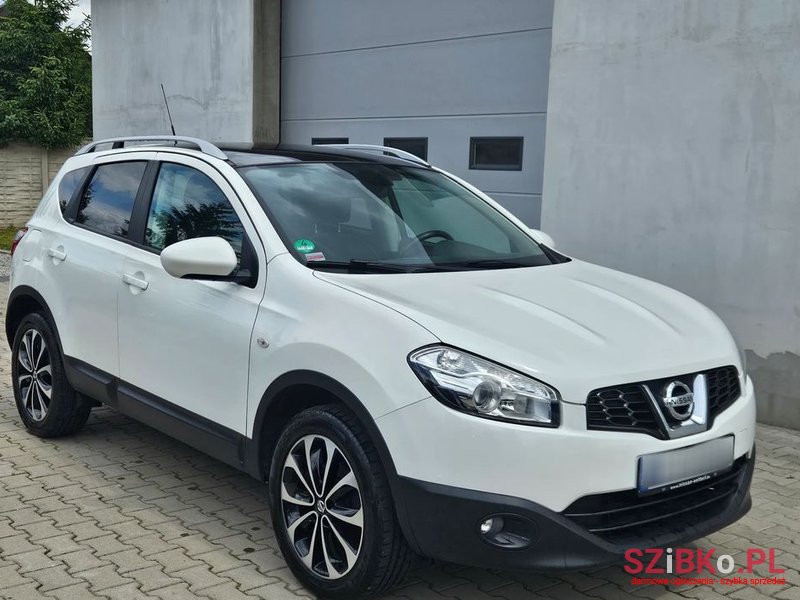 2011' Nissan Qashqai 1.6 I-Way photo #3