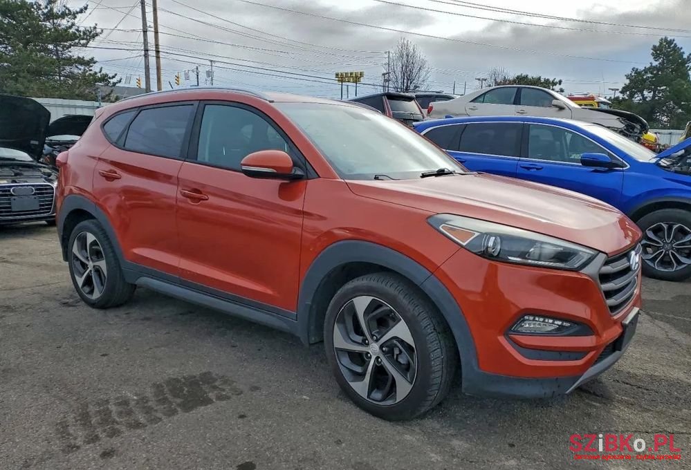 2016' Hyundai Tucson photo #2