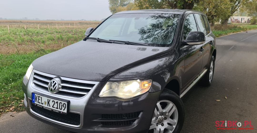 2007' Volkswagen Touareg photo #4