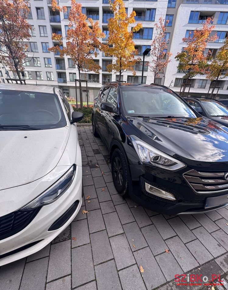 2014' Hyundai Santa Fe photo #3