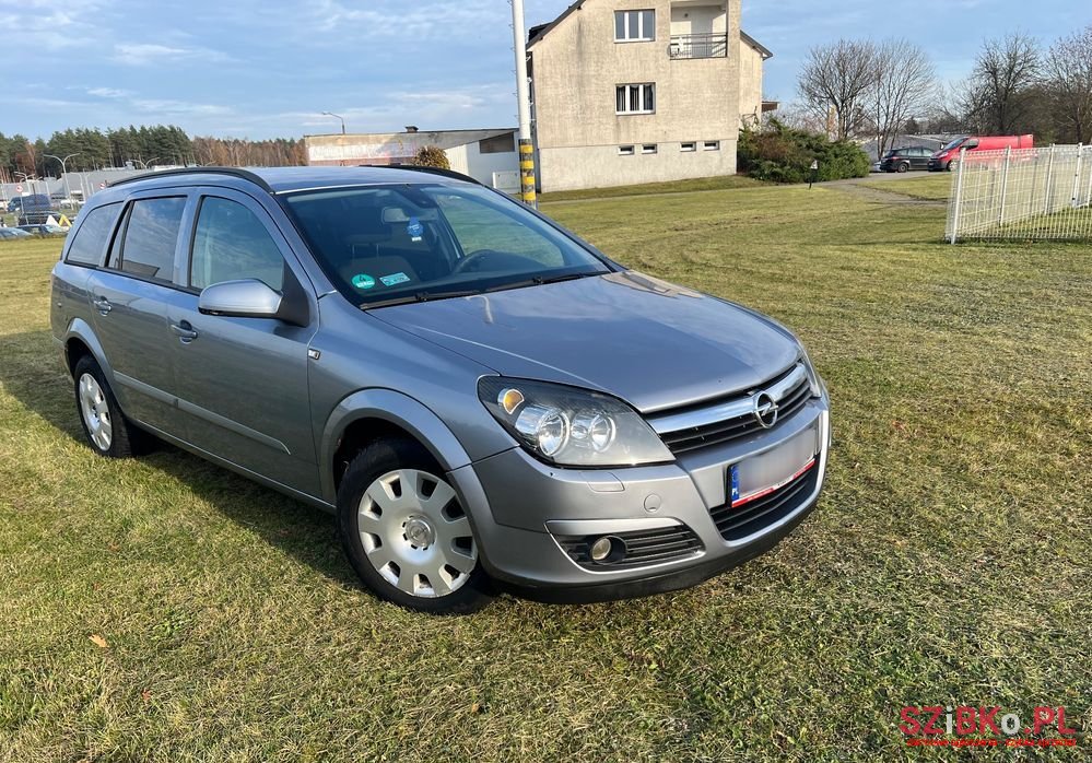 2005' Opel Astra Iii Hatchback 04-07 photo #1