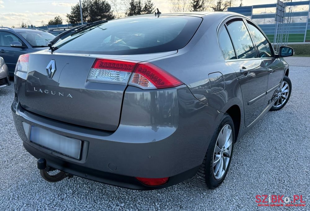 2008' Renault Laguna 2.0 Expression photo #5