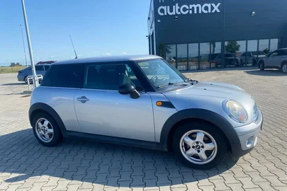 2008' MINI One Standard