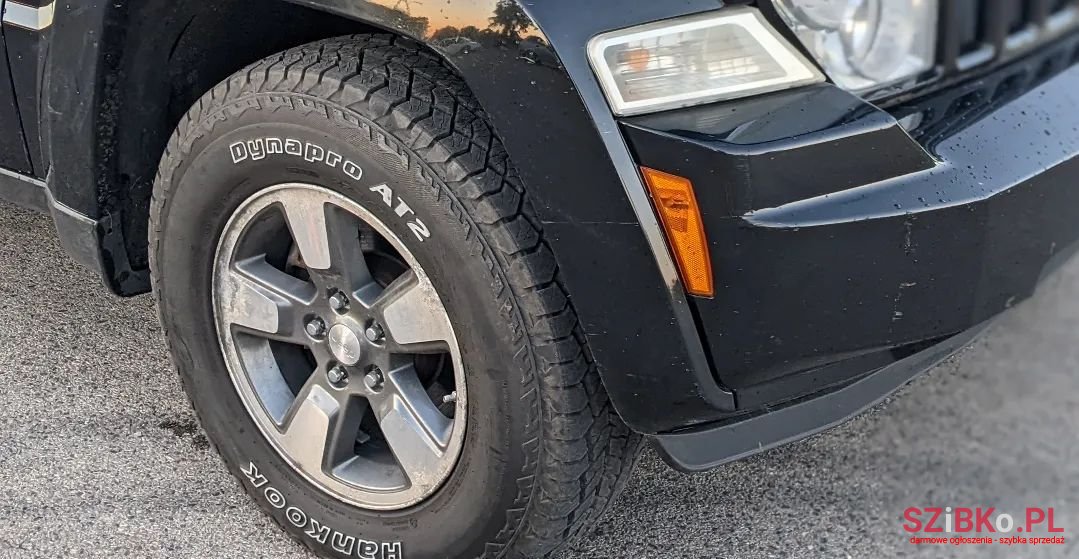 2008' Jeep Liberty photo #6