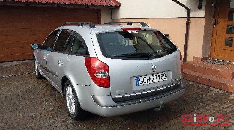 2005' Renault Laguna photo #1
