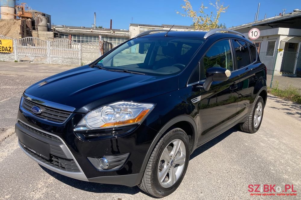 2010' Ford Kuga 2.5 4X4 Trend photo #1