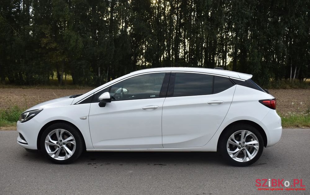 2016' Opel Astra Iv 1.6 Cdti Sport photo #6