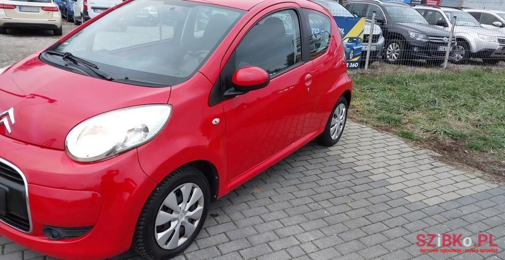 2011' Citroen C1 1.0 Advance photo #3