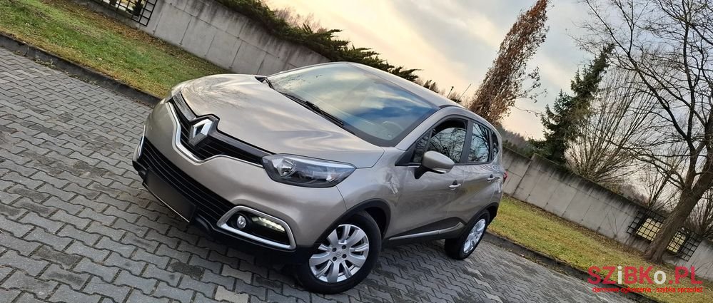 2013' Renault Captur 0.9 Energy Tce Life photo #3