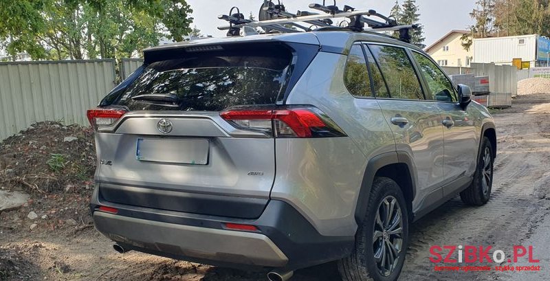 2022' Toyota RAV4 photo #5