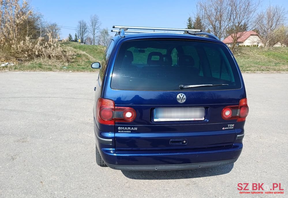 2008' Volkswagen Sharan photo #4
