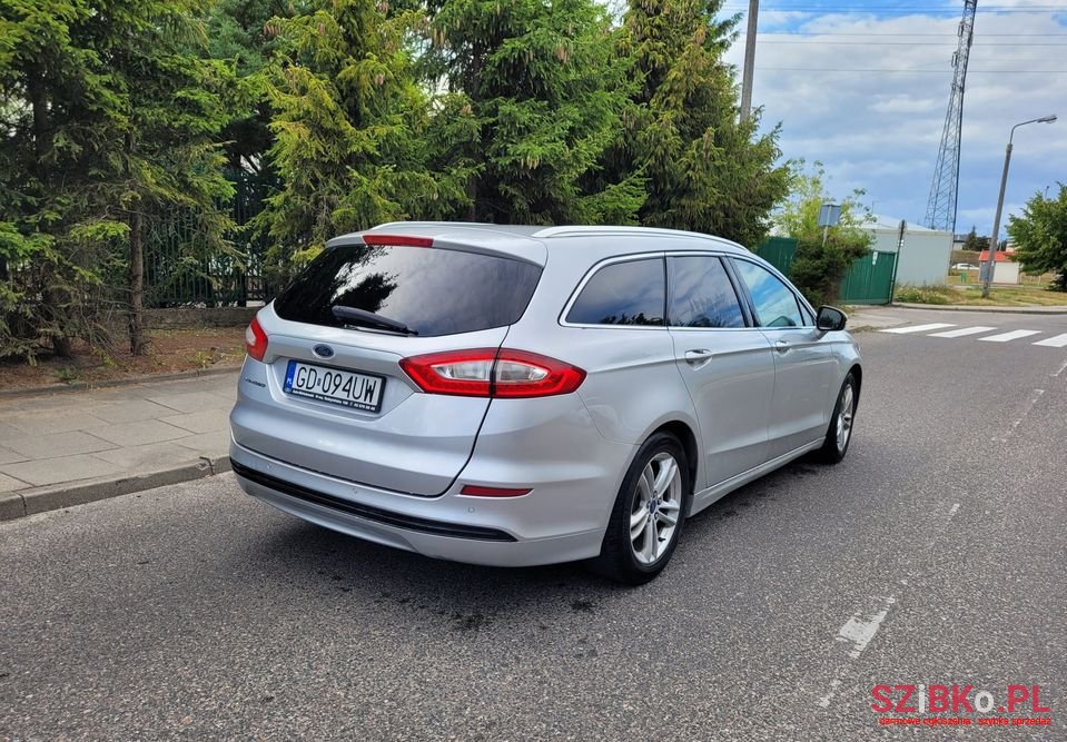 2014' Ford Mondeo photo #6