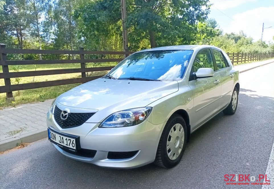 2005' Mazda 3 photo #2