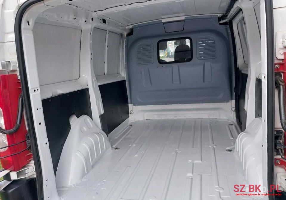 2013' Peugeot Expert photo #3