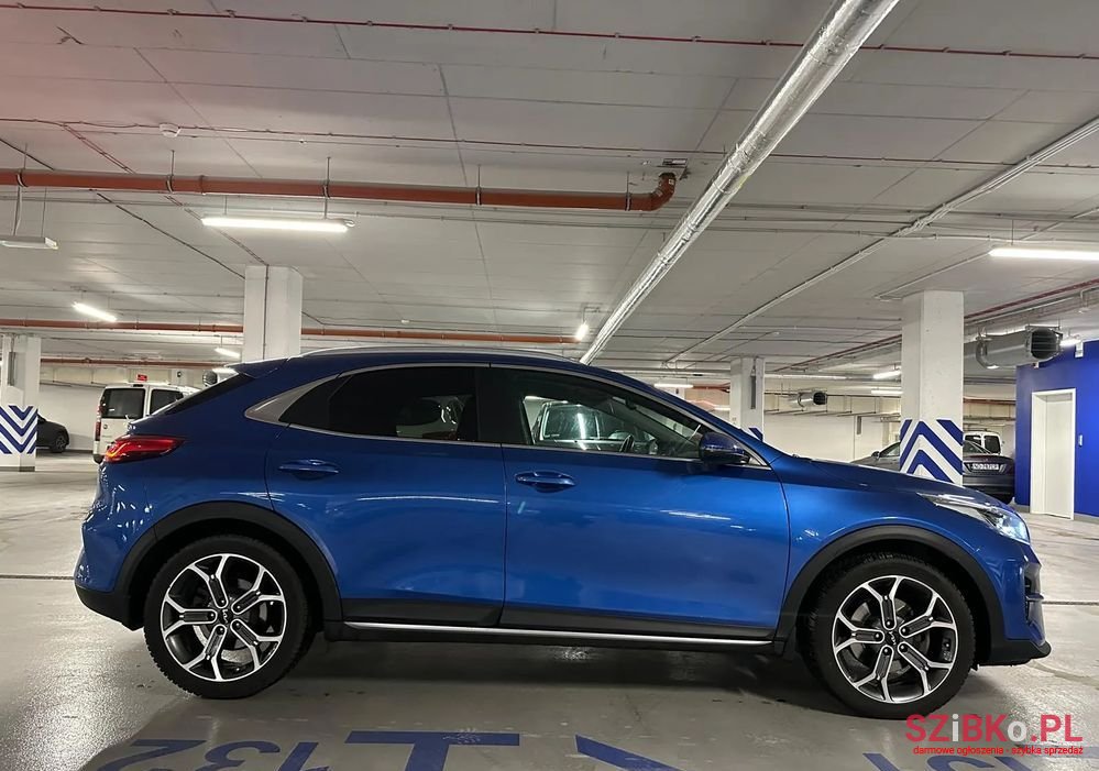 2022' Kia XCeed 1.5 T-Gdi L photo #6