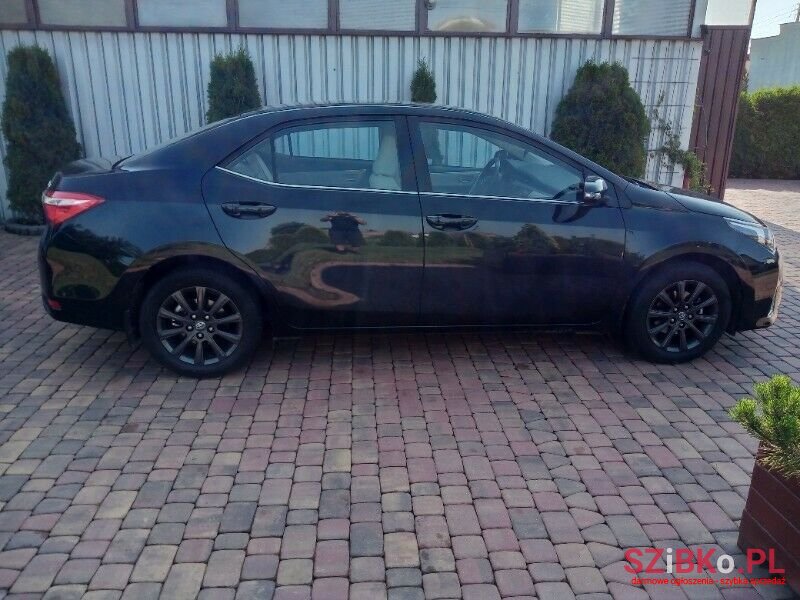 2016' Toyota Corolla photo #6