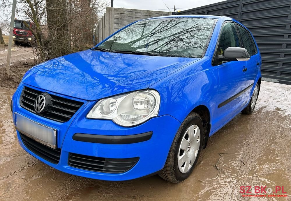 2007' Volkswagen Polo 1.2 Trendline photo #1