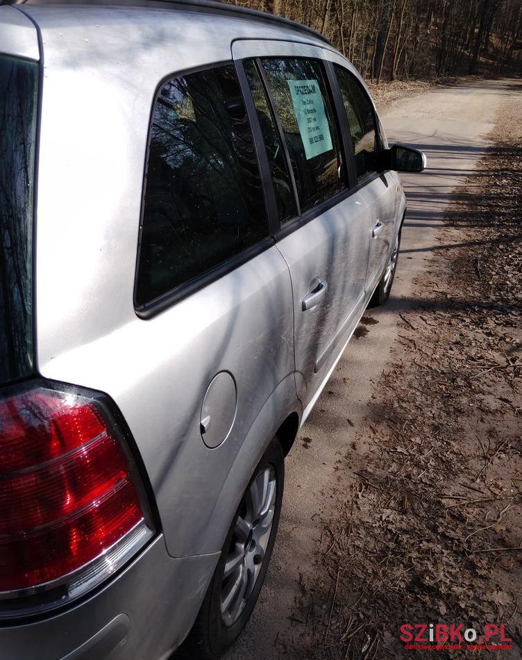 2007' Opel Zafira 1.8 Cosmo photo #3