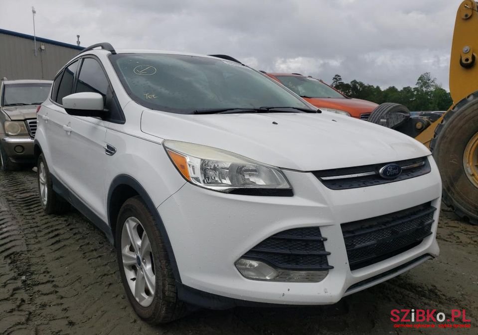 2015' Ford Escape photo #1