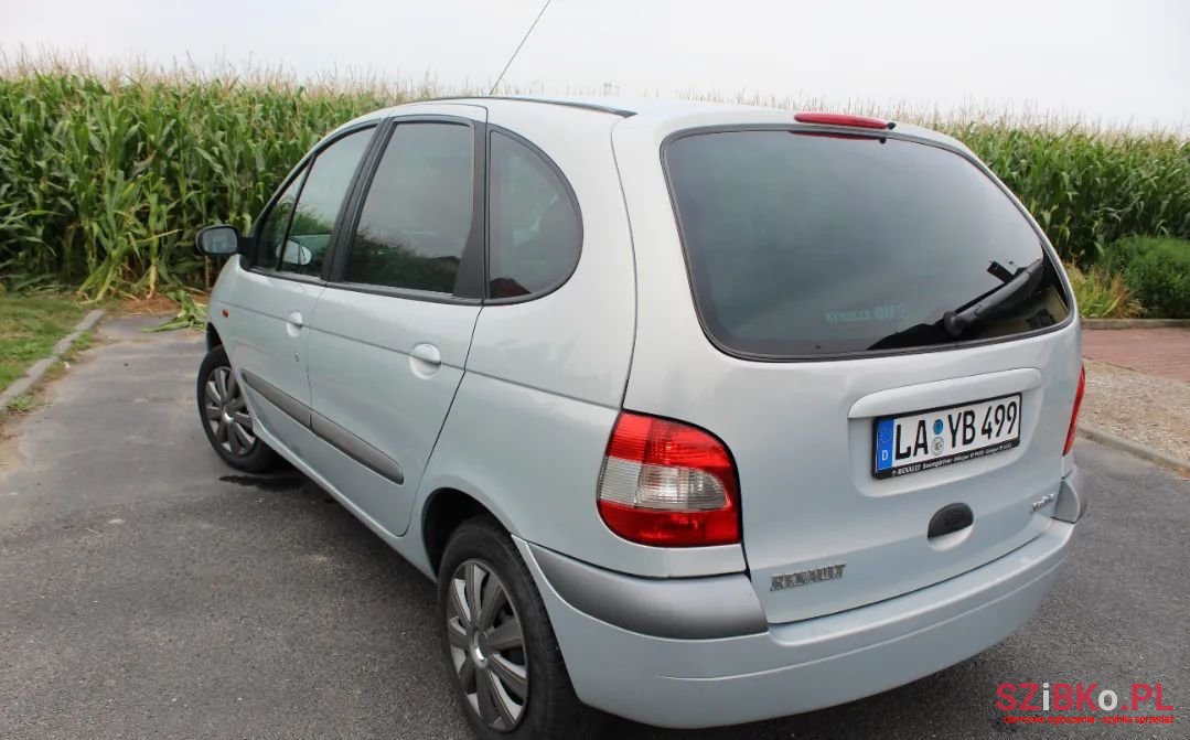 2002' Renault Scenic photo #5
