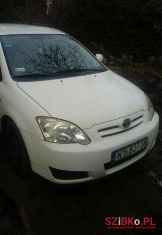 2005' Toyota Corolla photo #1