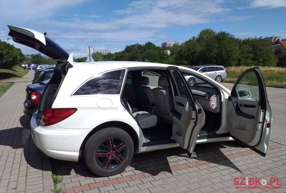 2008' Mercedes-Benz Klasa R photo #1