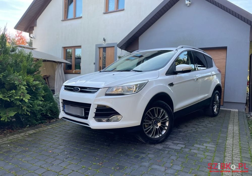 2014' Ford Kuga 2.0 Tdci Trend photo #2