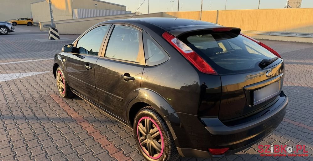 2007' Ford Focus photo #5