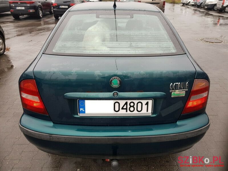 1998' Skoda Octavia photo #6
