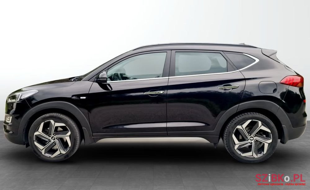 2020' Hyundai Tucson photo #2