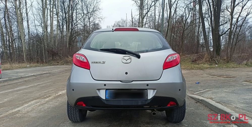 2008' Mazda 2 1.3 Exclusive+ photo #4