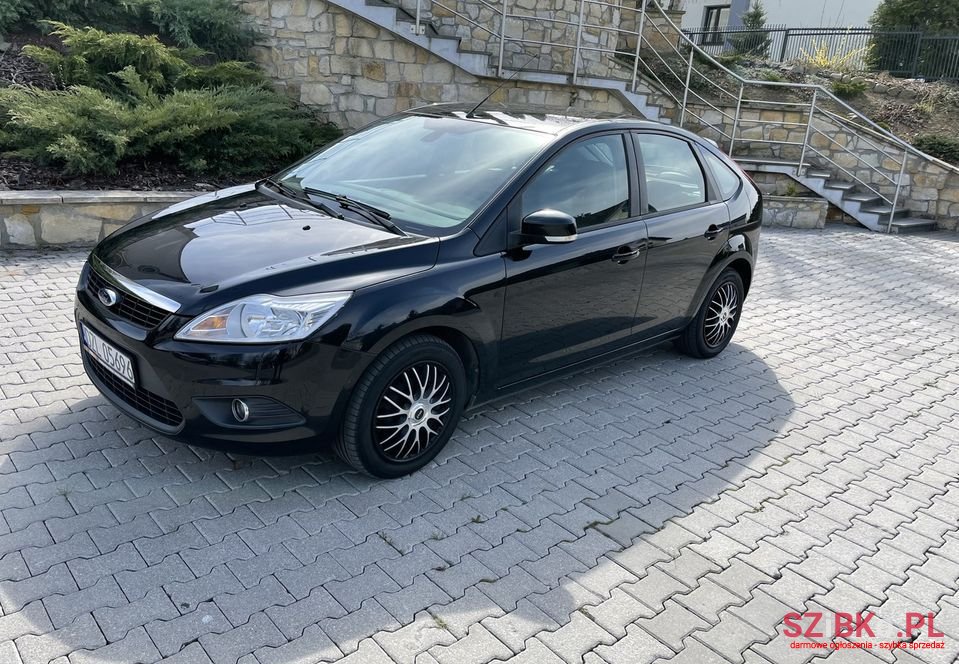 2010' Ford Focus photo #1