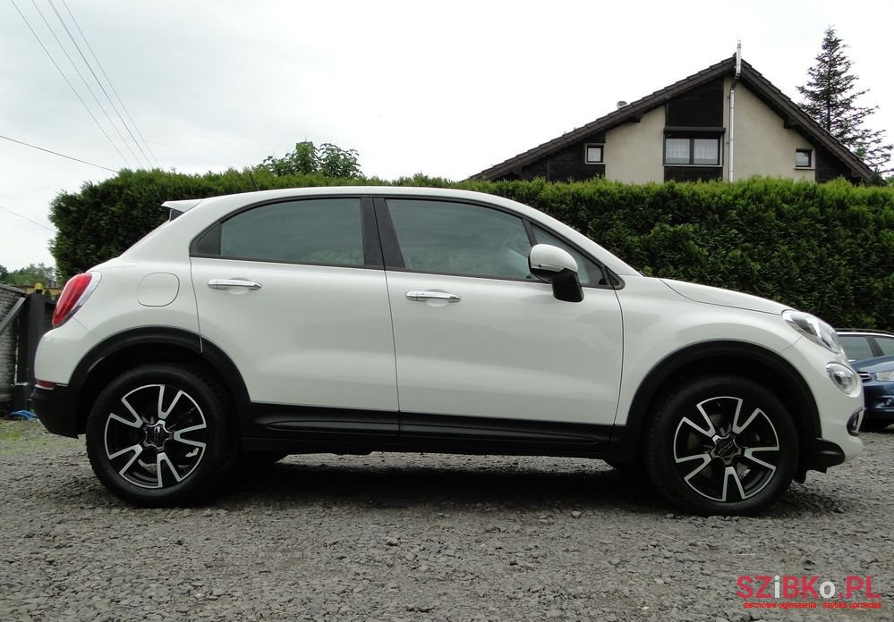 2016' Fiat 500X photo #4